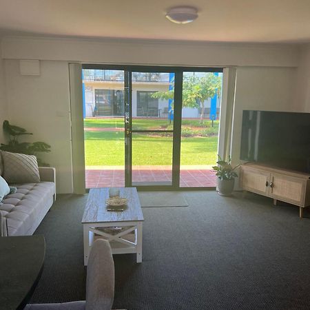 Nautilus Hamptons Style Luxury Beach Apartment ميريمبولا المظهر الخارجي الصورة